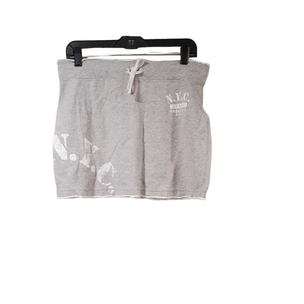 b.r.b. Junior's Light Gray N.Y.C. Skort Sz L